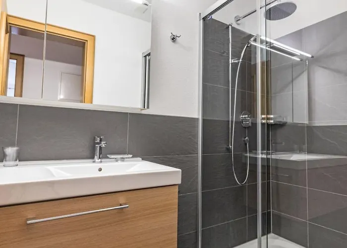 B21 By Interhome Appartamento Leukerbad