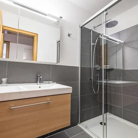 B21 By Interhome Appartement Leukerbad